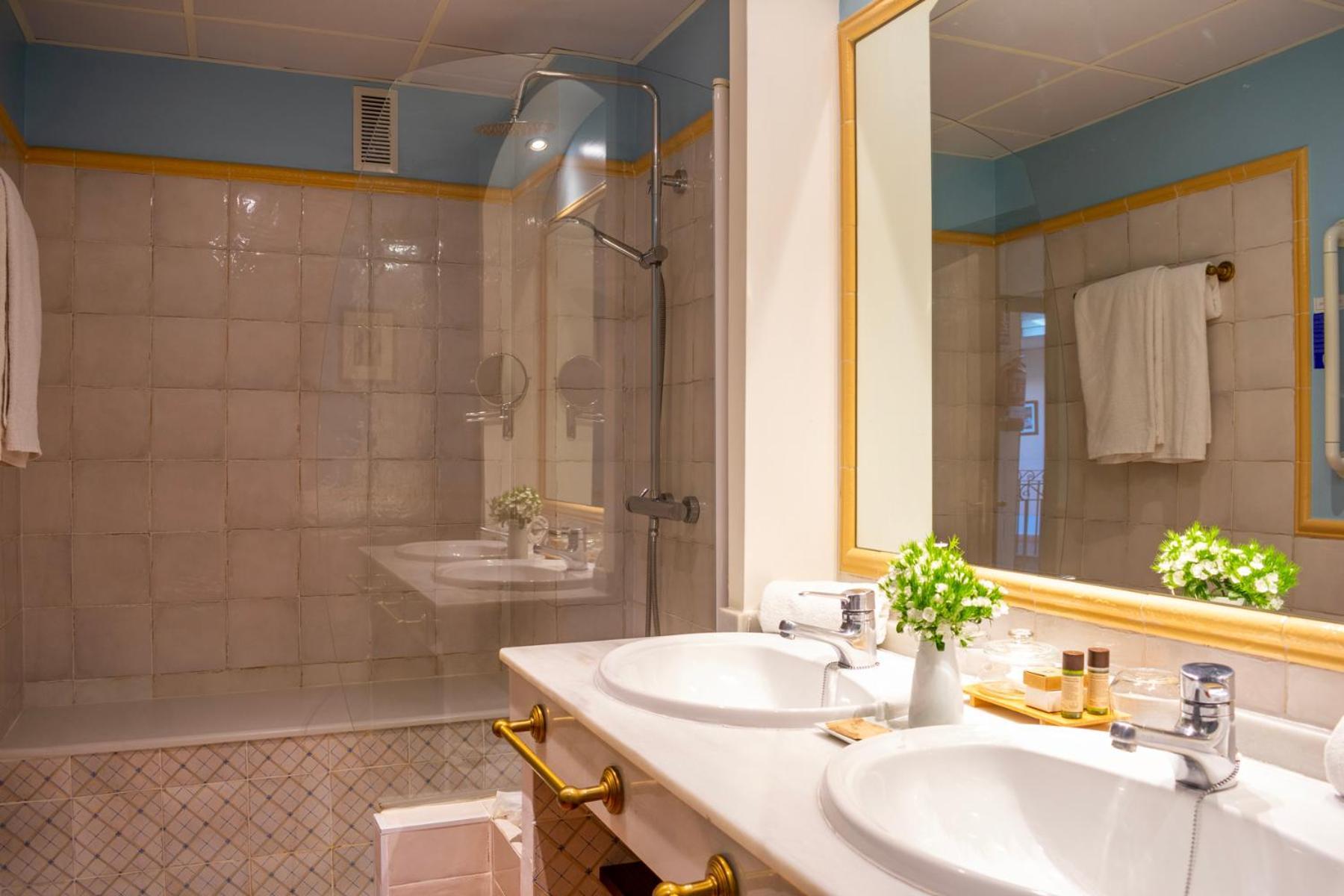 Hotel Veracruz Utrera Eksteriør bilde
