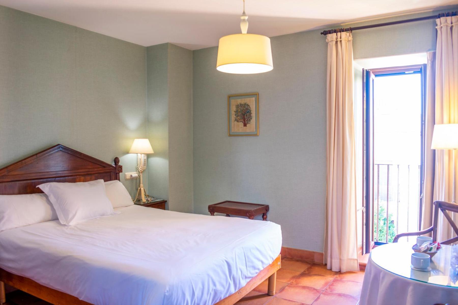Hotel Veracruz Utrera Eksteriør bilde