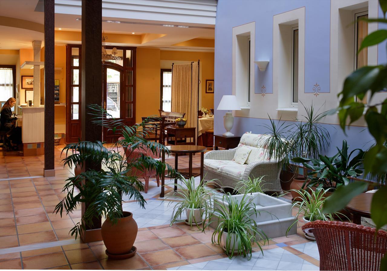 Hotel Veracruz Utrera Eksteriør bilde